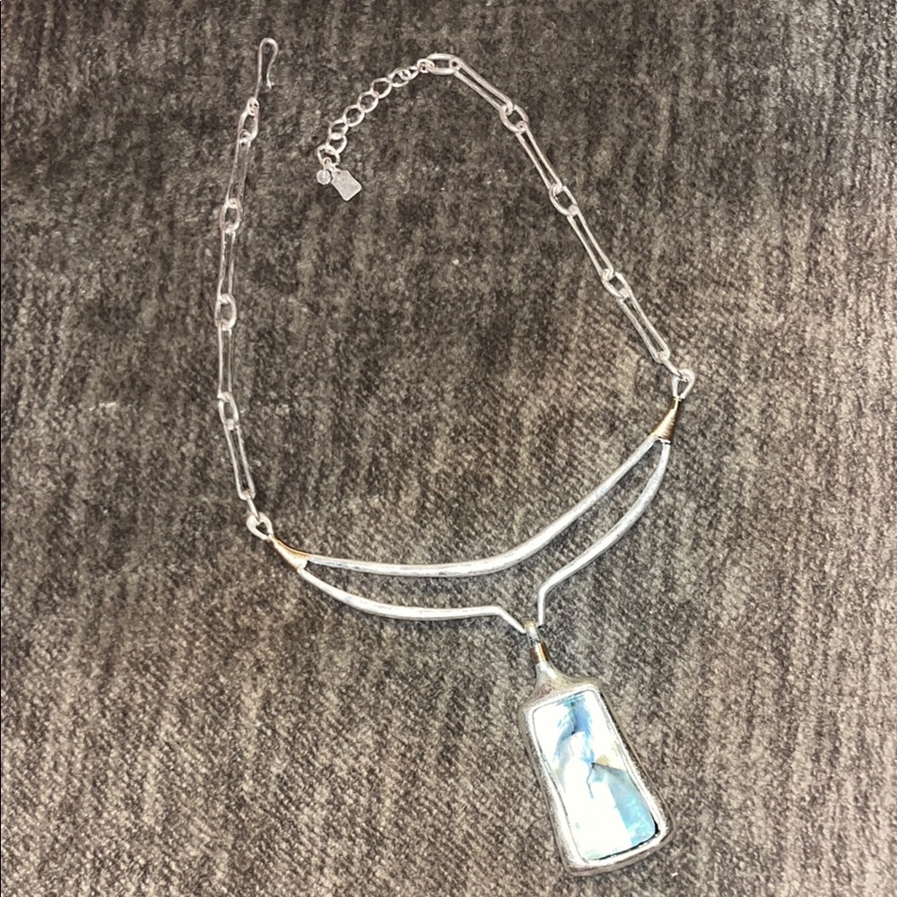 Elegant Silver and Gold Necklace